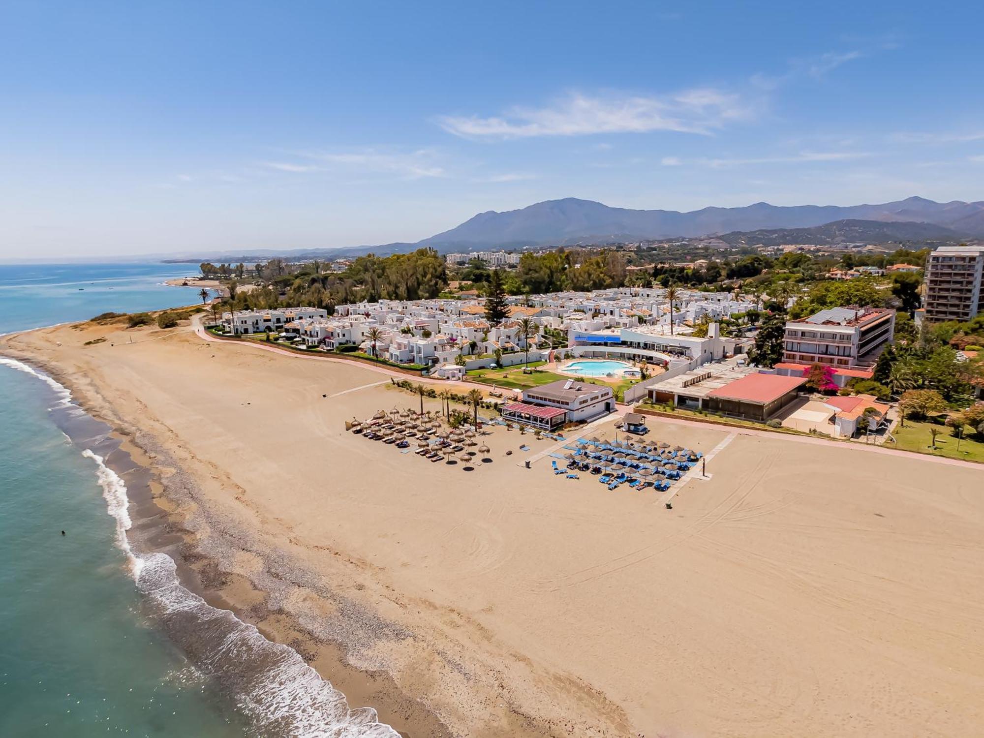 Olas De Calma Apartment Peaceful Retreat Estepona Exterior foto